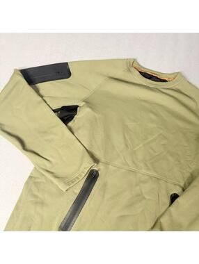 Bauer Hockey Sweatshirt Men's Medium Green Crew Neck Pullover First Line Adult